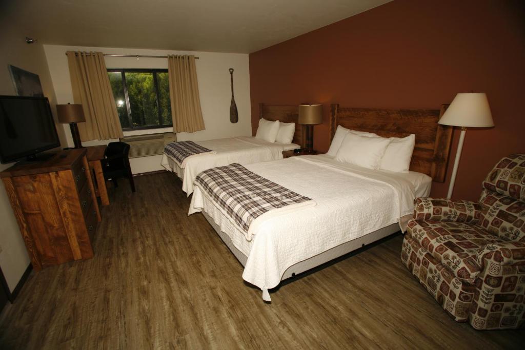 Open Hearth Lodge - image 3