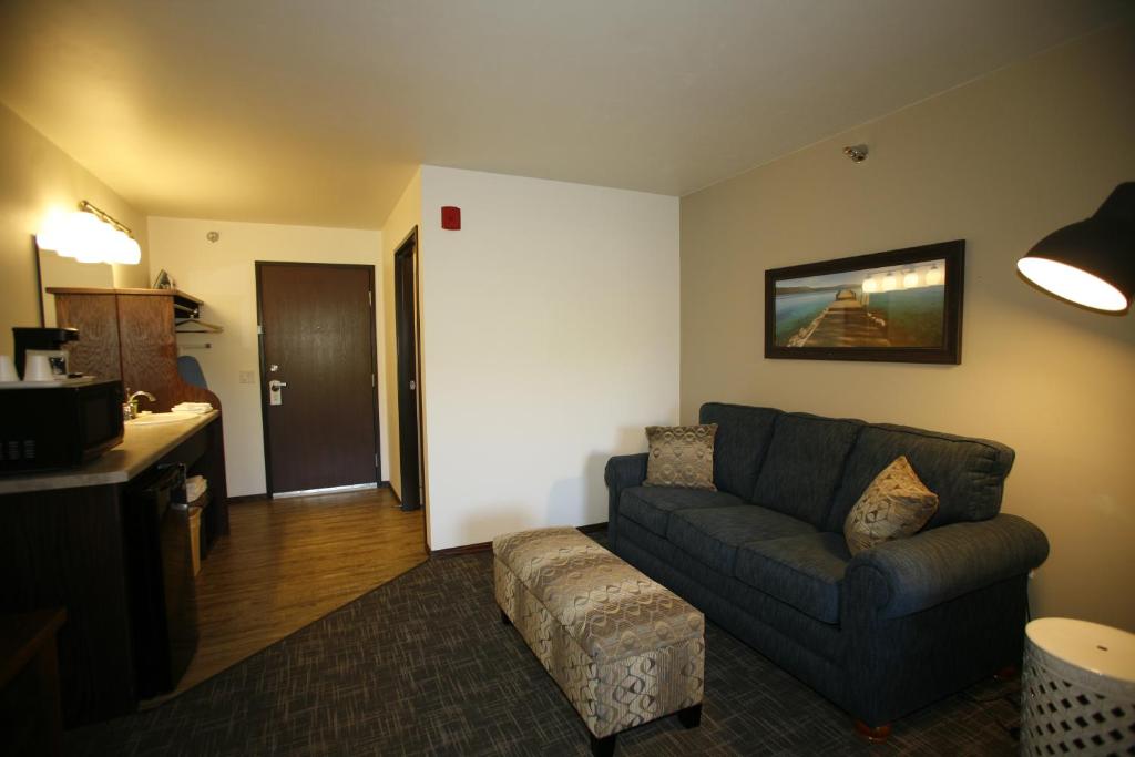 Open Hearth Lodge - image 6