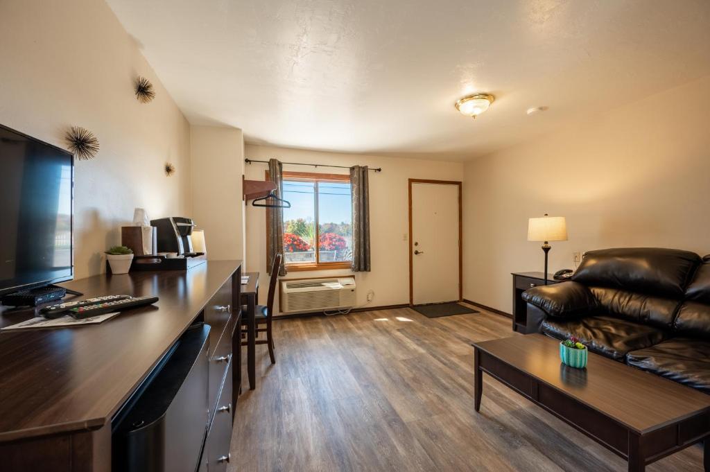 Sister Bay Inn - image 5