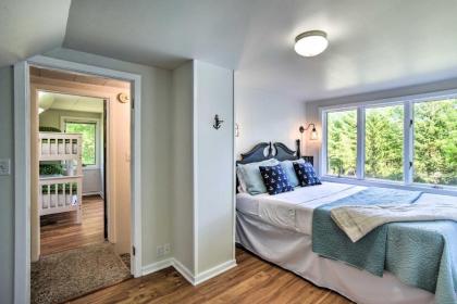 Updated Home with Deck 2 Mi to Sister Bay Beach - image 3