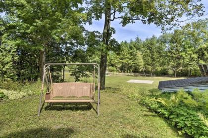 Updated Home with Deck 2 Mi to Sister Bay Beach - image 6