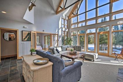 Stunning Sister Bay Home 4 Miles to Lake and Beach! - image 4