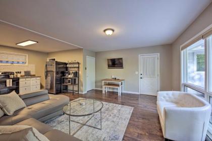 Modern Sister Bay Condo Less Than 1 Mile to Beach!