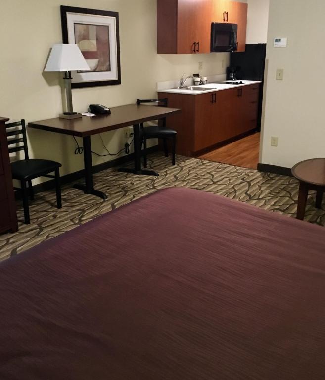 Aspen Suites Hotel Sitka - image 6