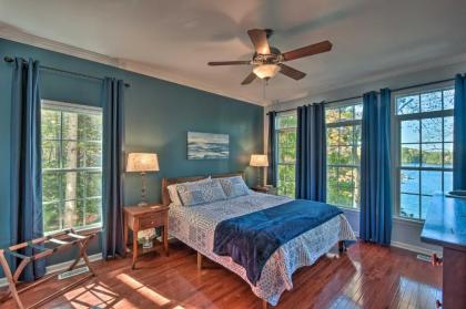 Lake Keowee Escape with Dock Deck and Lake Access! - image 14