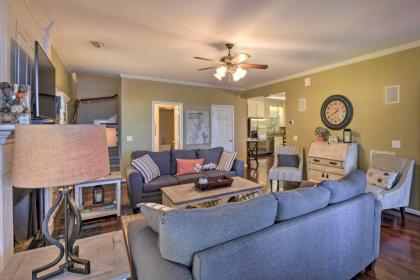 Lake Keowee Escape with Dock Deck and Lake Access! - image 6