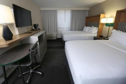 Holiday Inn Chicago North Shore an IHG Hotel - image 17
