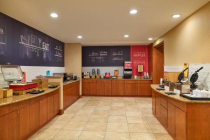 Hampton Inn & Suites Providence / Smithfield - image 5