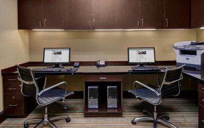 Hampton Inn & Suites Smithfield - image 12
