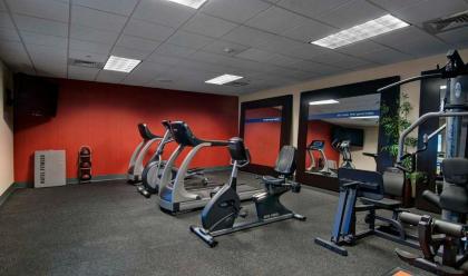 Hampton Inn & Suites Smithfield - image 15