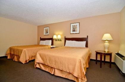 Americas Best Value Inn Smithfield - image 5