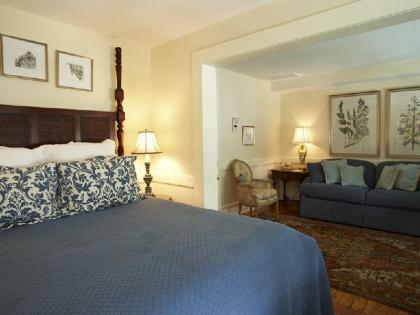 Smithfield Inn - image 8