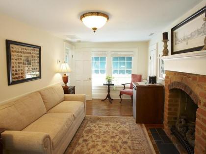 Smithfield Inn - image 9