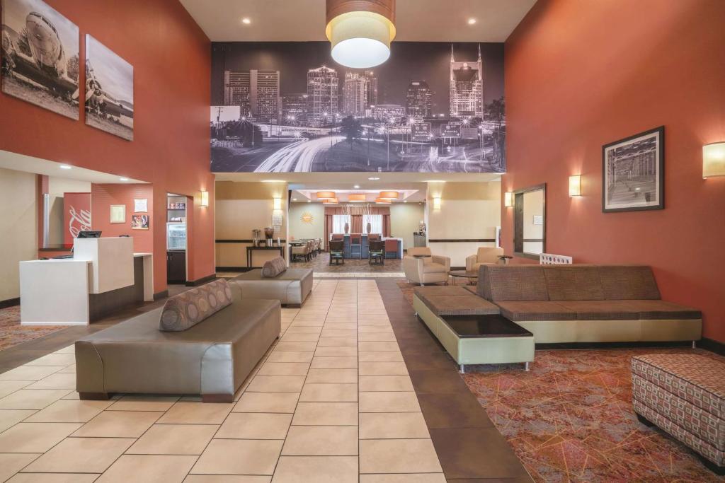 La Quinta by Wyndham Smyrna TN - Nashville - image 3