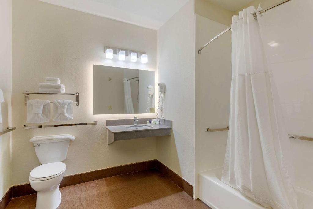 Sleep Inn & Suites Smyrna – Nashville - image 5