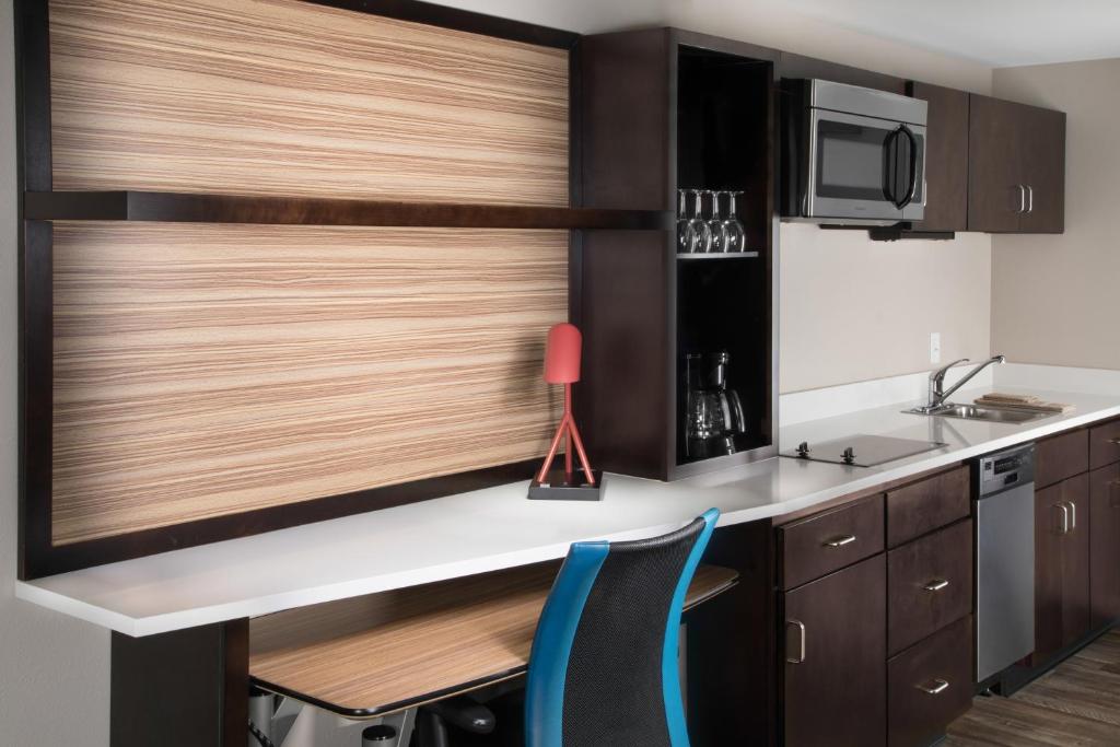 TownePlace Suites by Marriott Nashville Smyrna - image 7