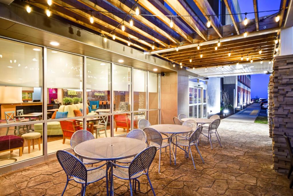 Home2 Suites By Hilton Smyrna Nashville - image 5