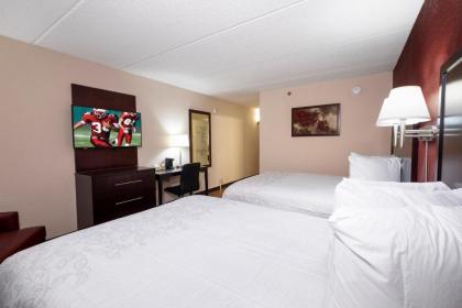 Red Roof Inn PLUS+ & Suites Atlanta-Cumberland/Vinings - image 10