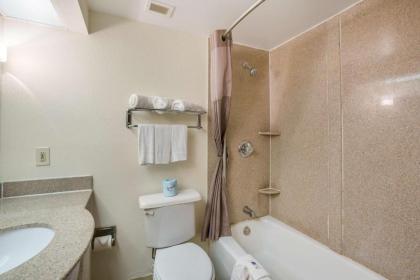 Budgetel Inns & Suites - Atlanta Galleria Stadium - image 14