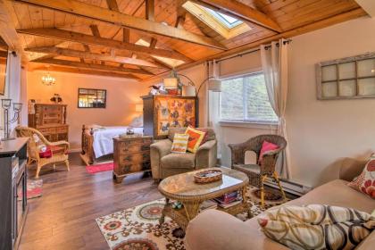 Bright Snohomish Studio Steps to Centennial Trail! - image 6