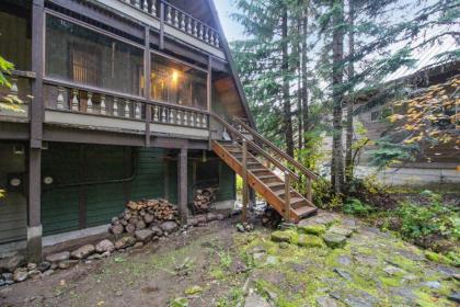 Hyak Duplex Cabin - image 15