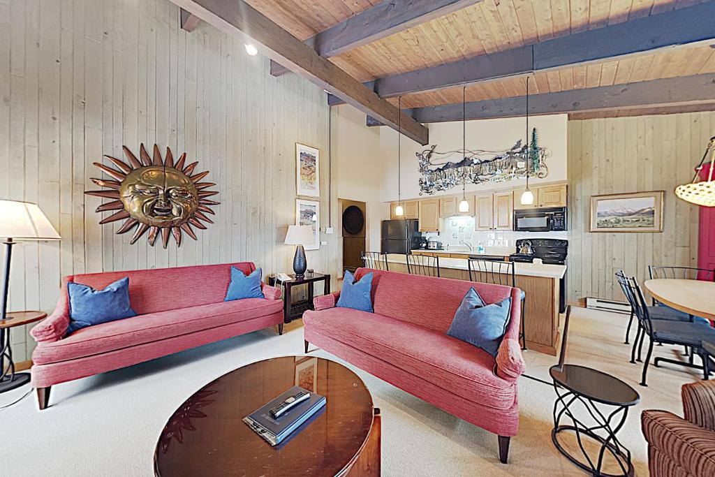 Timberline Condominiums 3 Bedroom Unit D3A - main image