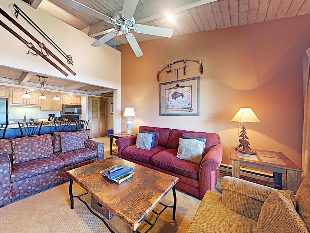 Timberline Condominiums 1 Bedroom Loft Unit D3B - main image