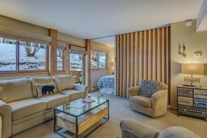 Laurelwood Condominiums 402 - image 11