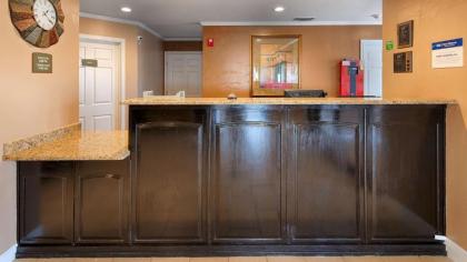 Best Western Snyder Inn - image 4