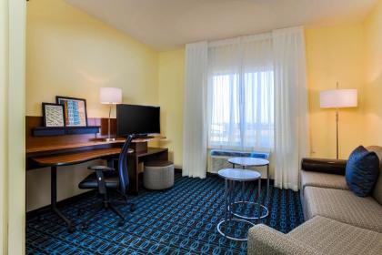 Fairfield Inn & Suites by Marriott Snyder - image 13