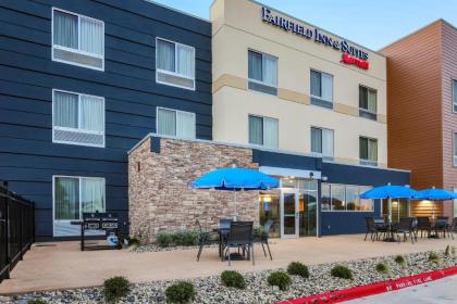 Fairfield Inn & Suites by Marriott Snyder - image 14