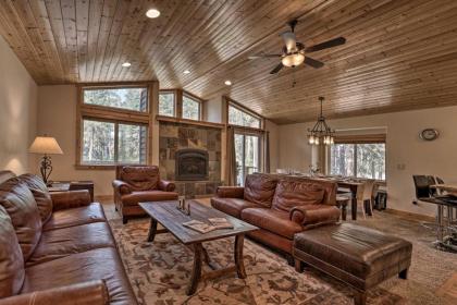 Private Cabin Near Donner Lake and Ski Resorts Soda Springs