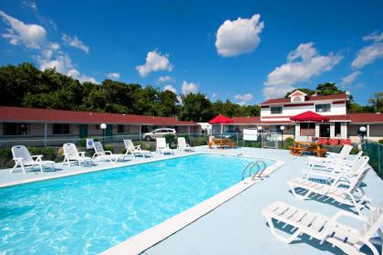 Economy Motel Inn and Suites Somers Point - image 1