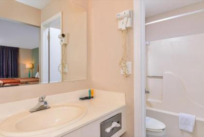 Americas Best Value Inn - Somerset - image 5