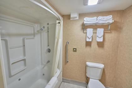 Riverview Inn & Suites - image 15