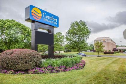 Comfort Inn  Suites Somerset   New Brunswick Somerset