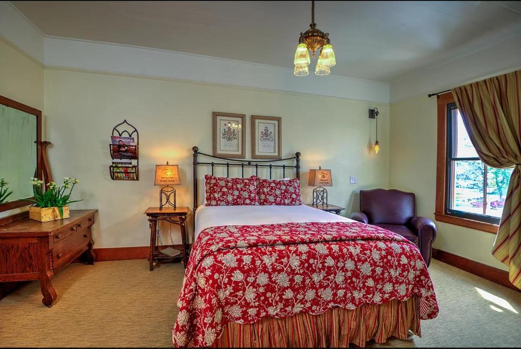 Sonoma Hotel - image 6
