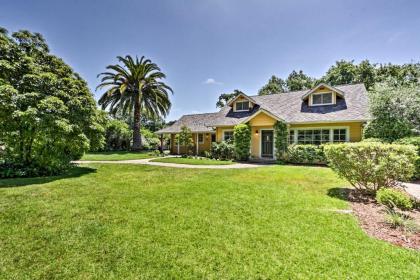 Heavenly Sonoma Country Home with Garden Pool and Spa!