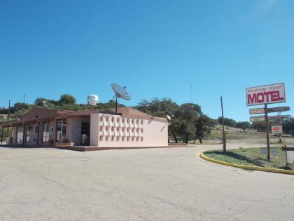 Holiday Host Motel - image 3