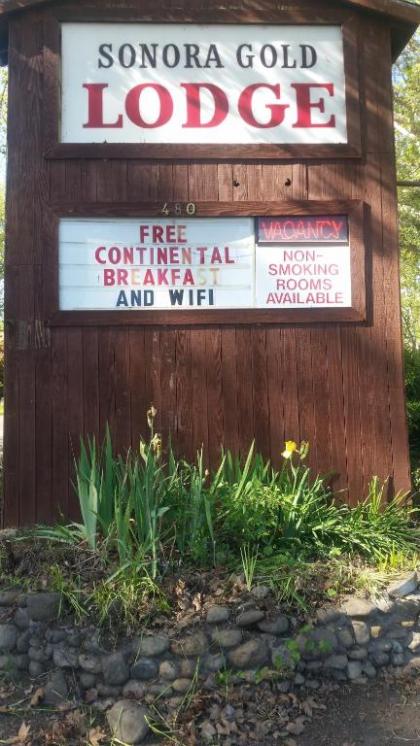 the Gold Lodge