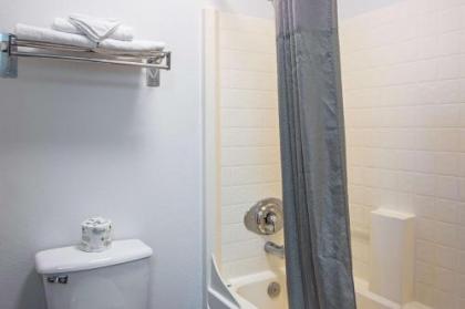 Motel 6-Newport OR - image 2