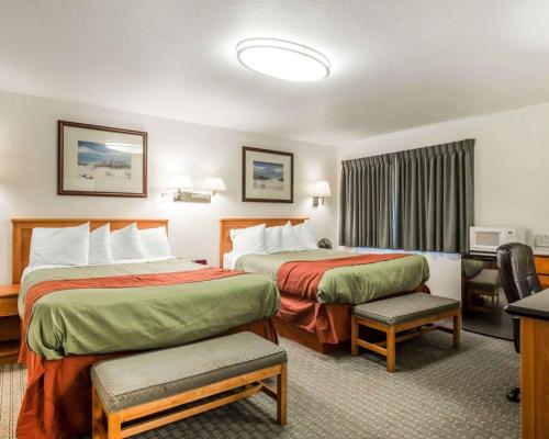 Rodeway Inn Newport - image 3