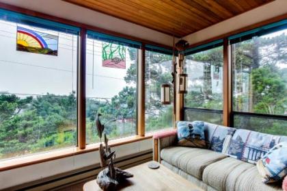 Hill Villa Newport