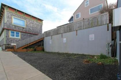 The Pearl of Nye Beach - image 2