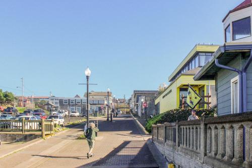 Newport House at Nye Beach - image 3