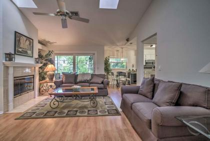 Vero Beach Pet-Friendly Home 1 Mi To Beach! - image 11