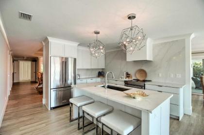 Lavish Vero Beach Escape with Hot Tub and Dock! - image 13