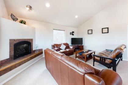 Yaquina Escape Newport Oregon
