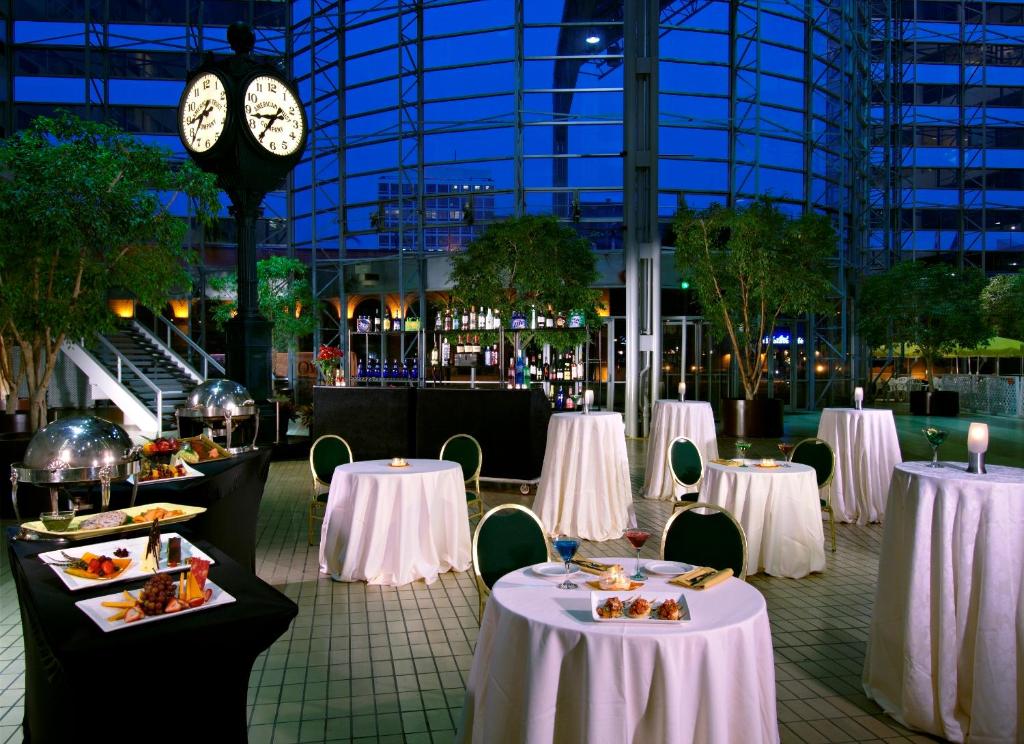DoubleTree by Hilton Hotel South Bend - main image