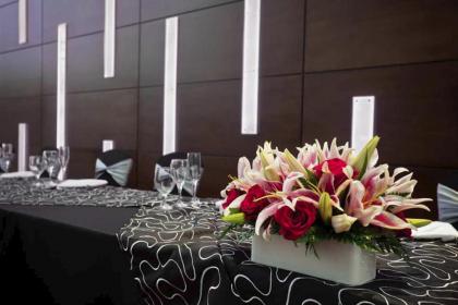 DoubleTree by Hilton Hotel South Bend - image 15